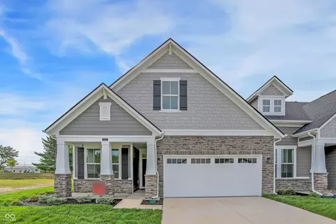 7601 Bluegill Dr, Noblesville, IN 46062