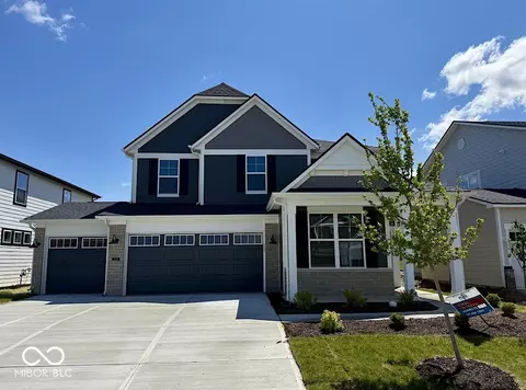 7137 Firestone Rd, Whitestown, IN 46075