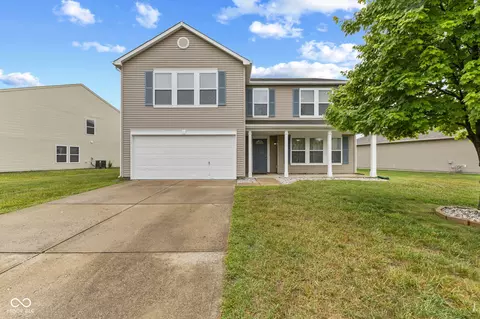 5637 Woodland Trace Blvd, Indianapolis, IN 46237