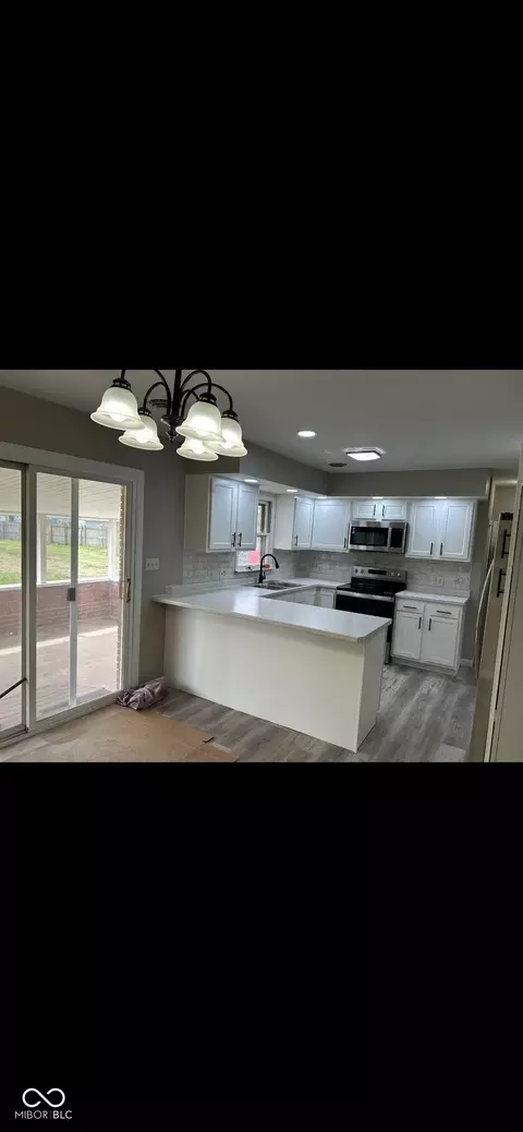 Kitchen - 1101 E 25th St, Muncie, IN 47302 photo 2 of 2