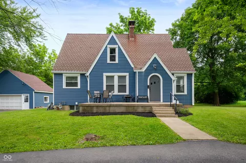 110 E Harrison St, Spiceland, IN 47346