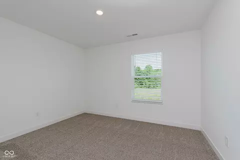Bedroom - 848 Holmdale Dr, Indianapolis, IN 46239 photo 5 of 8