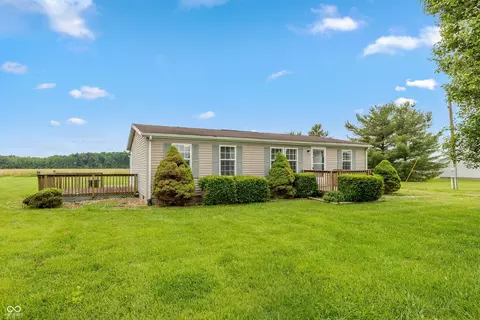 8285 W Co Rd 200 S, North Vernon, IN 47265