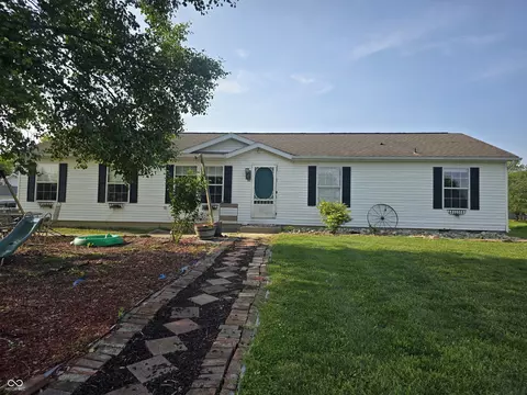 496 Tague St, Greenfield, IN 46140