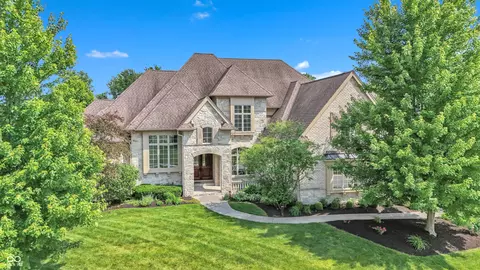 10471 Winghaven Dr, Noblesville, IN 46060