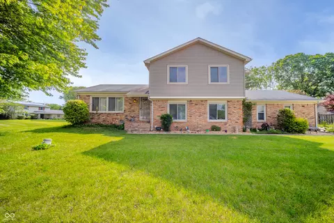 Exterior - 1111 Pendle Hill Ave, Pendleton, IN 46064 photo 3 of 4