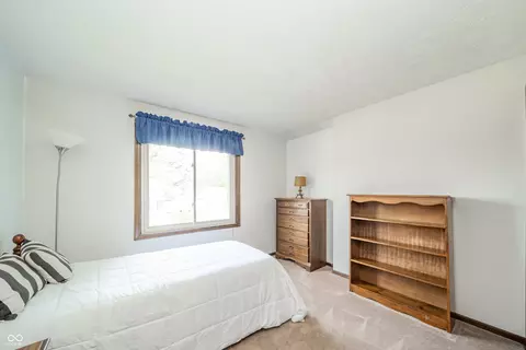 Bedroom - 1111 Pendle Hill Ave, Pendleton, IN 46064 photo 2 of 3
