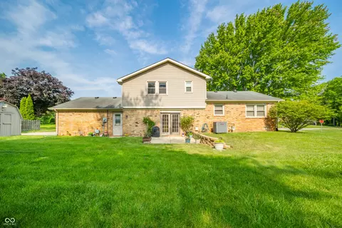 Exterior - 1111 Pendle Hill Ave, Pendleton, IN 46064 photo 4 of 4