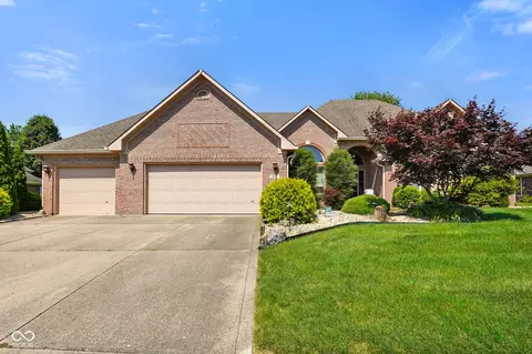 648 Shakespeare Dr, Avon, IN 46123