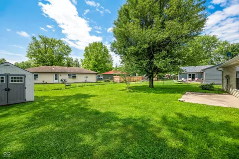 Exterior - 157 Meadow Pl, Hope, IN 47246 photo 6 of 7