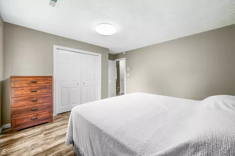 Bedroom - 157 Meadow Pl, Hope, IN 47246 photo 4 of 4
