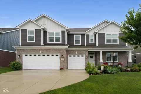6032 Dugan Dr, Whitestown, IN 46075