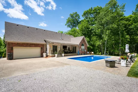 Exterior - 128 Walts Rd, Georgetown, IN 47122 photo 1 of 14