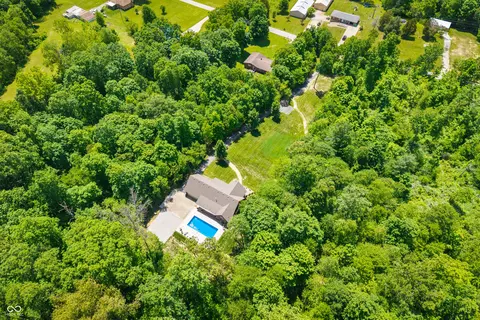 View/Area - 128 Walts Rd, Georgetown, IN 47122 photo 7 of 12
