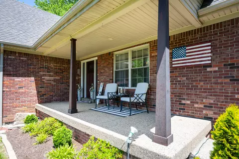 Exterior - 128 Walts Rd, Georgetown, IN 47122 photo 6 of 14