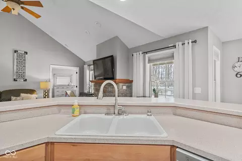 Kitchen - 128 Walts Rd, Georgetown, IN 47122 photo 4 of 5