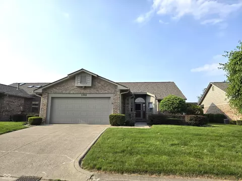 1311 Aaron Dr, Shelbyville, IN 46176