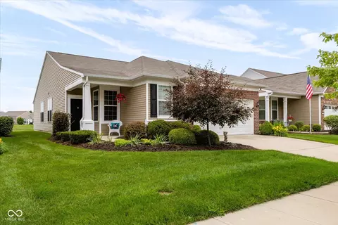 12820 Gloria Dr, Fishers, IN 46037