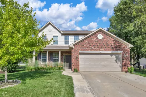 2211 Willowview Dr, Indianapolis, IN 46239