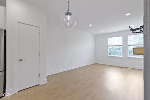 Living - 751 Switchyard Pl, Indianapolis, IN 46202 photo 1 of 11