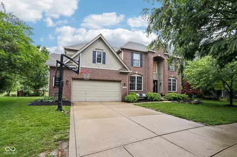 1345 Lewiston Dr, Westfield, IN 46074