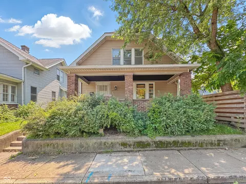 4709 E New York St, Indianapolis, IN 46201