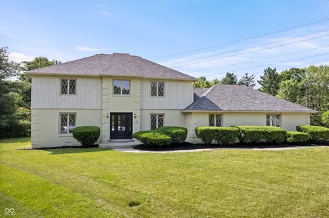 9205 Selkirk Ct, Indianapolis, IN 46260