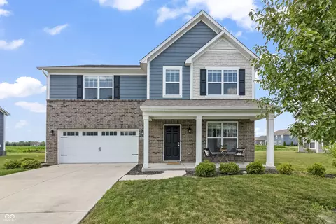 10112 Gallop Ln, Fishers, IN 46040