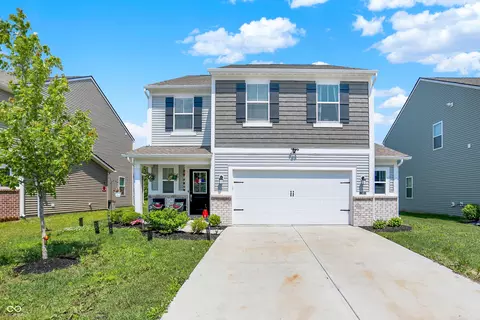 741 Scarsdale Ln, Danville, IN 46122