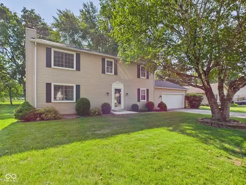 2126 Tartan Rd, Anderson, IN 46012