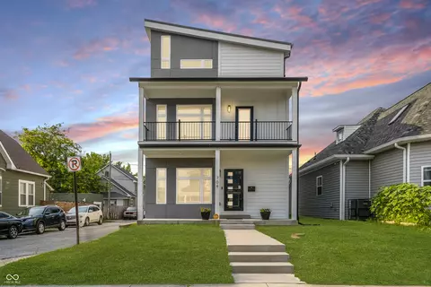 704 Parkway Ave, Indianapolis, IN 46203