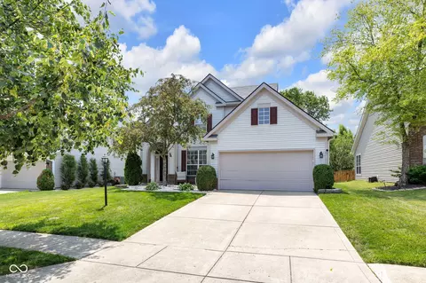 10215 Lauren Pass, Fishers, IN 46037