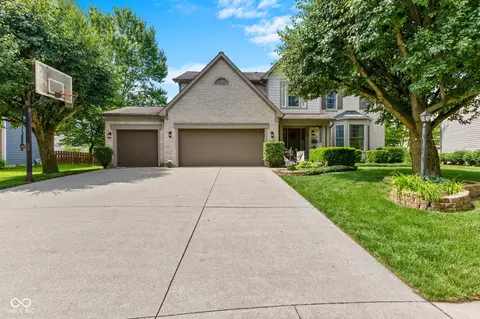 12043 Searay Dr, Indianapolis, IN 46236