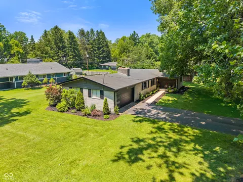 View/Area - 4350 Sylvan Rd, Indianapolis, IN 46228 photo 1 of 5
