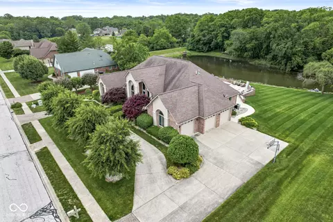 115 Woodfield, Danville, IN 46122