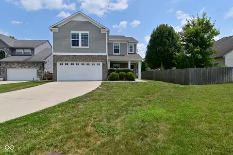 8415 Fieldfare Way, Indianapolis, IN 46237