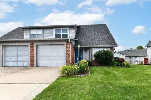 1124 Paradise Ct #B, Greenwood, IN 46143