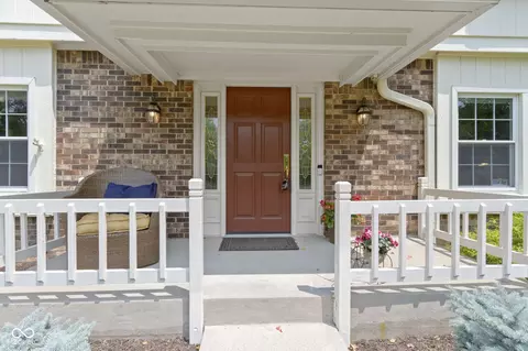 59 Sycamore Dr, Carmel, IN 46033