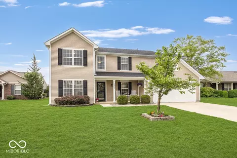 12845 Touchdown Dr, Fishers, IN 46037