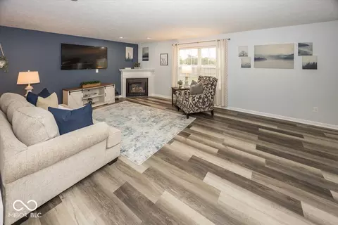 12845 Touchdown Dr, Fishers, IN 46037 photo 5