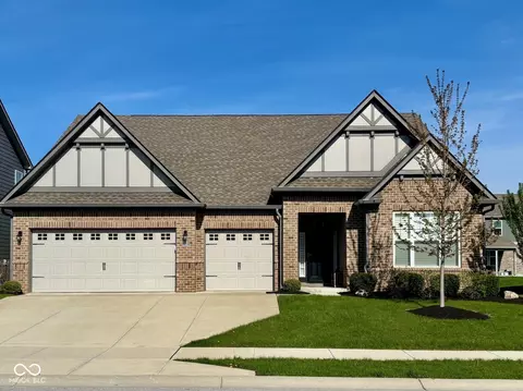 17324 Americana Xing, Noblesville, IN 46060