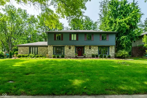 3715 Rolling Springs Dr, Carmel, IN 46033