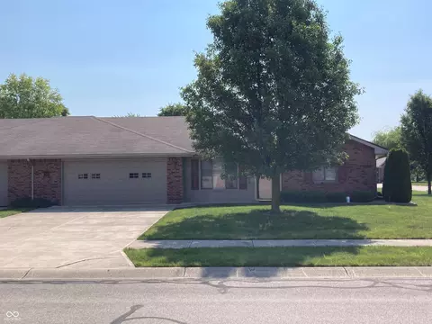 4910 Bowie Dr, Anderson, IN 46013