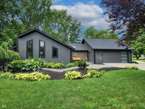 50 Beechwood Ct, Carmel, IN 46033