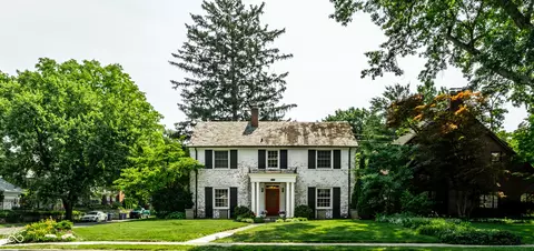 5261 N Pennsylvania St, Indianapolis, IN 46220