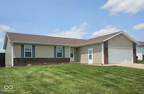 1674 W Independence St, Greensburg, IN 47240