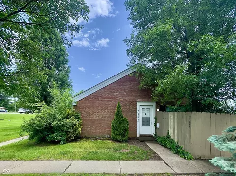 7392 S Meridian St, Indianapolis, IN 46217