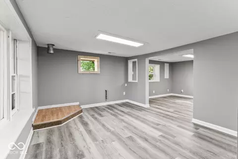 Living - 3529 Hunt St, Plainfield, IN 46168 photo 2 of 10