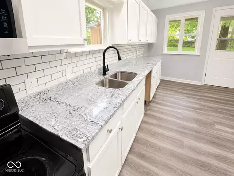 Kitchen - 3529 Hunt St, Plainfield, IN 46168 photo 6 of 6