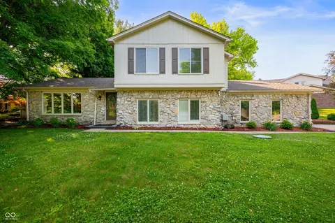 1031 Lancashire Ln, Pendleton, IN 46064